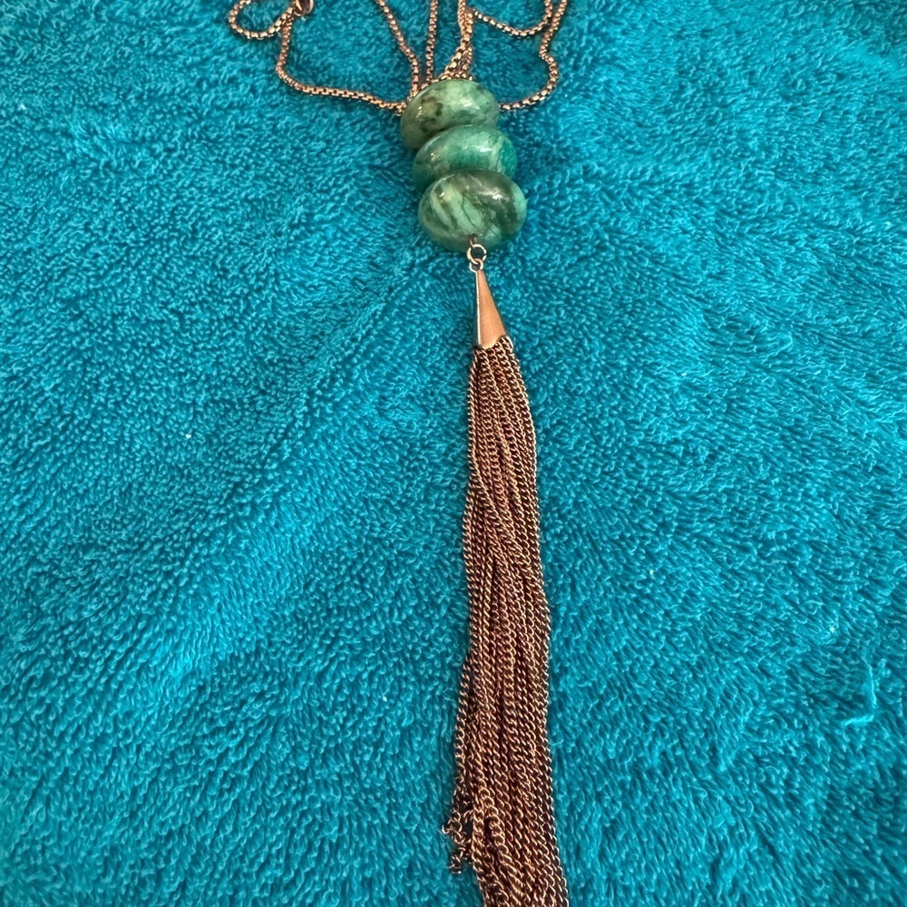 Chic Green Beaded Necklace with Gold Tassel